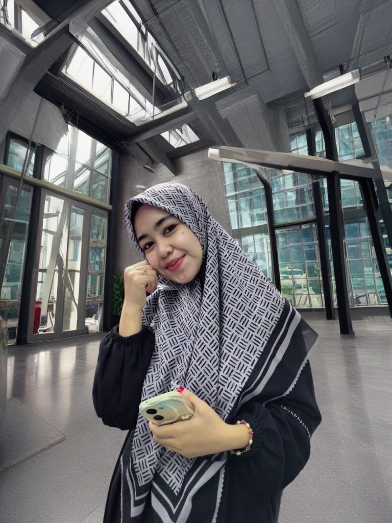 52cbbd70 0056 4f97 b538 589fd8dd21fc - Fakultas Tarbiyah Universitas Al Qolam Malang