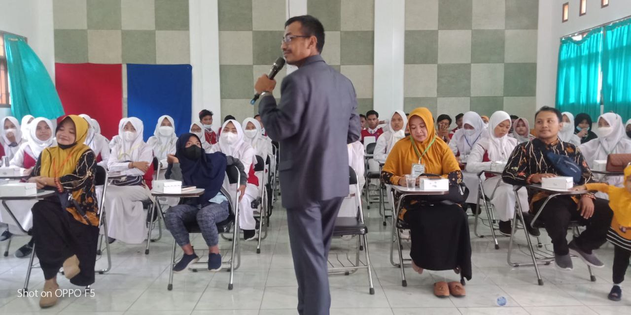 photo 2025 10 23 11 37 28 - Fakultas Tarbiyah Universitas Al Qolam Malang